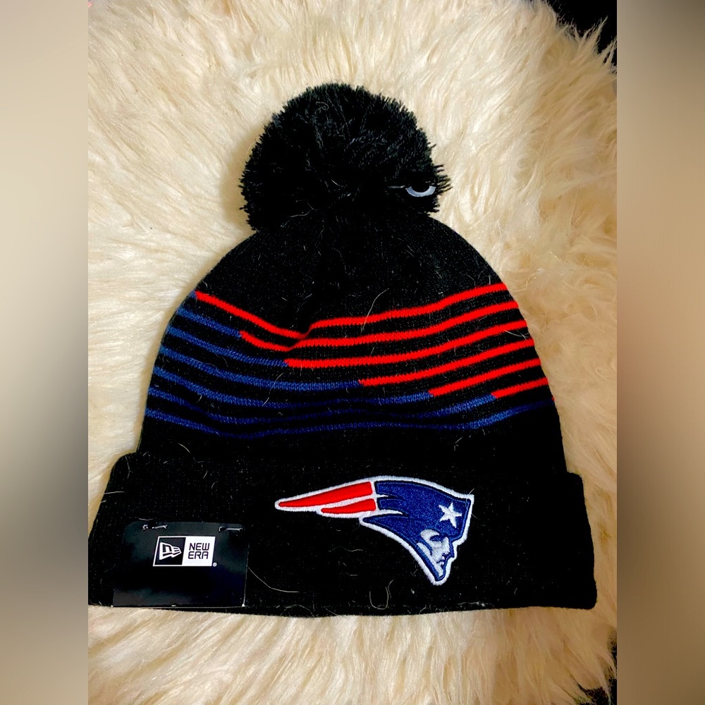 NFL patriots beanie NWT